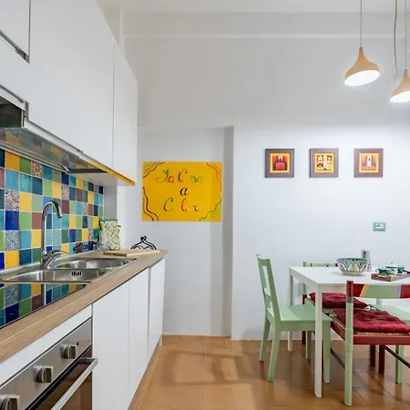 Apartman Homedesirome - La Casa A Colori *